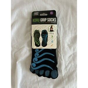 YOGA PBLX/ Koru Grip Socks